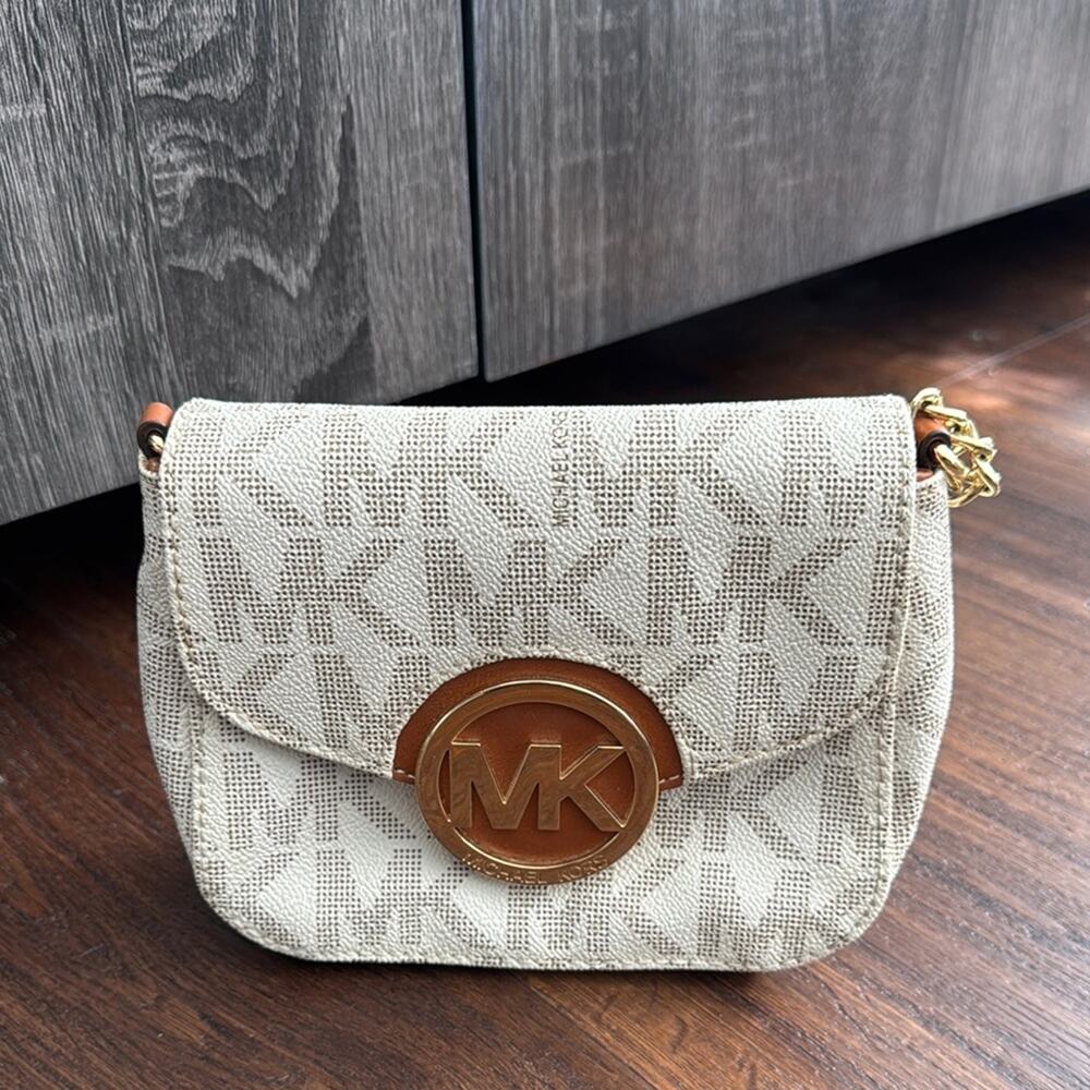 MICHAEL Michael Kors Pre loved Beige Logo coated Canvas Crossbody Bag